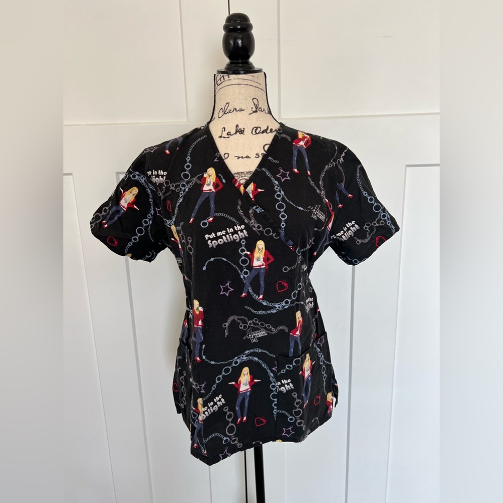 Hannah Montana Disney Put Me in the Spotlight Scrub Top. Black with Tie Back